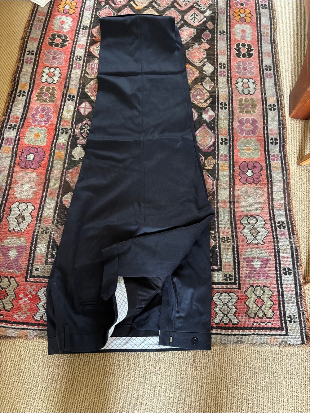 Men's black 100% wool dress slacks Barry Bricken 40x32.